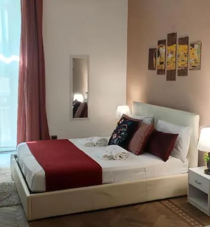 Bed & Breakfast Domus Luigi Leone Ii